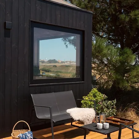 The Pine Cabin- Tiny By The Sea * Santo Isidoro