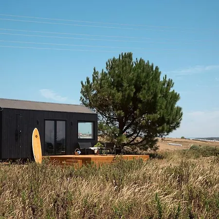 The Pine Cabin- Tiny By The Sea Ferienhaus