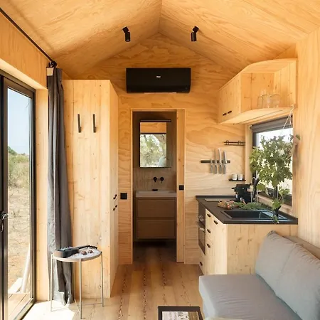 The Pine Cabin- Tiny By The Sea Ferienhaus Santo Isidoro