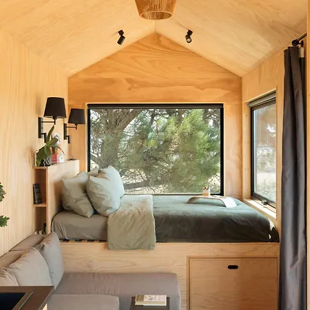 The Pine Cabin- Tiny By The Sea Ferienhaus Santo Isidoro